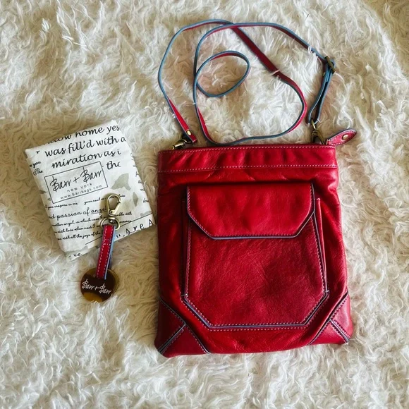 Barr + Barr Red Crossbody Bag - Picture 6 of 7